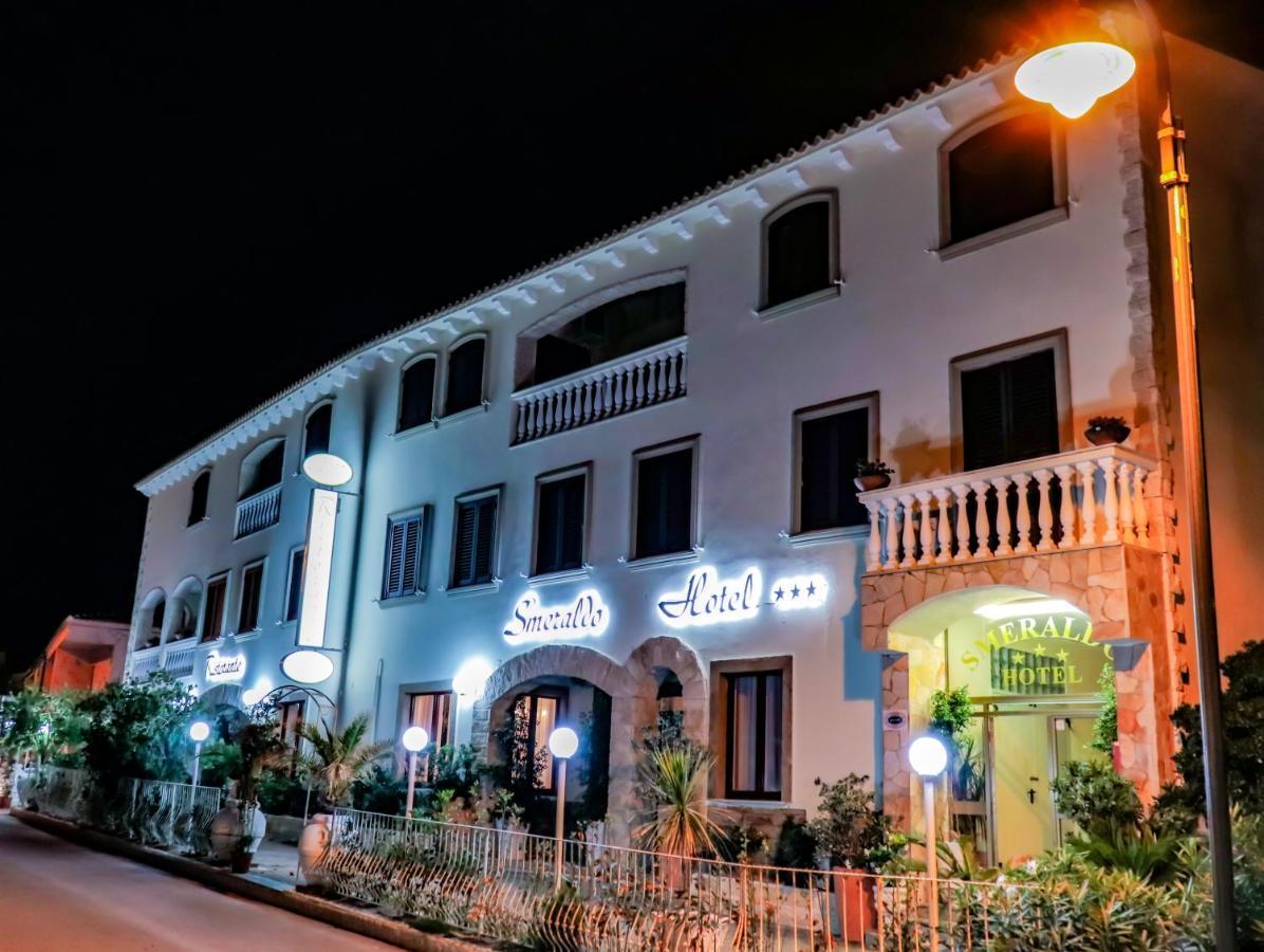 Hotel Smeraldo Affitta Camere Isola Rossa  Exterior foto
